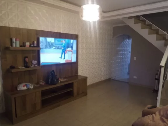Imagem Sobrado com 3 dormitórios à venda por R$ 450.000,00 - Jardim do Castelo - Ferraz de Vasconcelos/SP