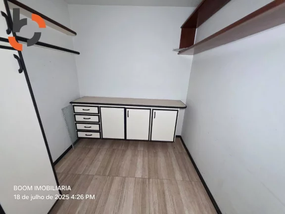 Imagem Apartamento com 3 dormitórios à venda, 70 m² por R$ 350.000,00 - Caonze - Nova Iguaçu/RJ