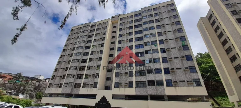 Imagem Apartamento com 2 dormitórios à venda, 60 m² por R$ 240.000,00 - Ingá - Niterói/RJ