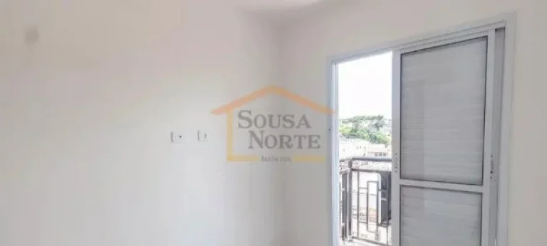 Imagem Apartamento aconchegante à venda na Água Fria, 2 dormitórios, 1 banheiro, varanda, área de servi...
