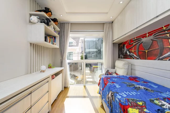 Imagem Casa de alto padrão em condomínio, aceita permuta!