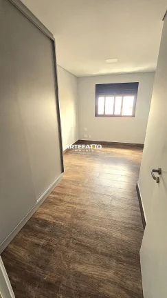 Imagem Apartamento com 3 dormitórios no Villa Franca, 127m2