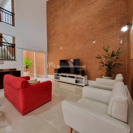 Imagem Encante-se com esta linda casa estilo sobrado, localizada no tranquilo e arborizado Bosque de Barão...
