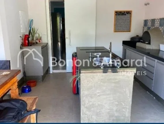 Imagem Casa de Condomínio com 3 Quartos e 5 banheiros, 290 m² San Conrado