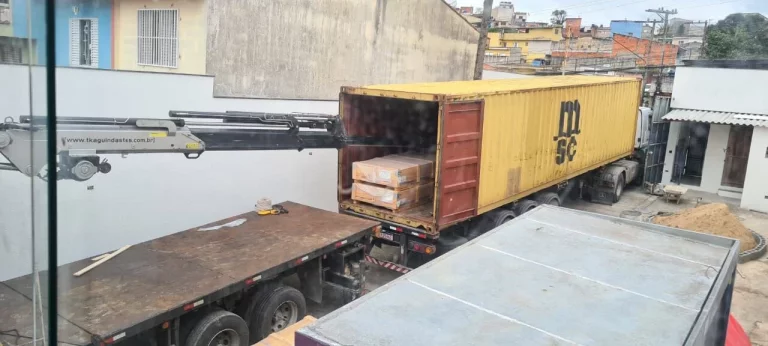 Imagem GALPÃO INDUSTRIAL PARA VENDA PROXIMO AO TERMINAL DA VILA LUZITA EM SANTOI ANDRE