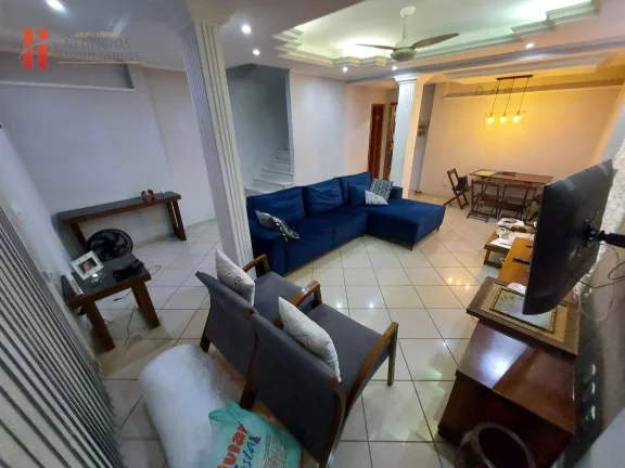 Imagem Excelente CASA TRIPLEX com 250m²