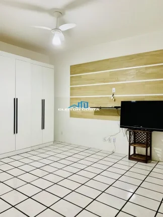 Imagem Casa para Venda em Feira de Santana, Santa Mônica, 3 dormitórios, 2 suítes, 2 banheiros, 3 vagas