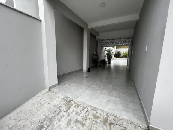 Imagem Casa geminada à venda em Barbacena, Grogotó, com 3 quartos, 132m2