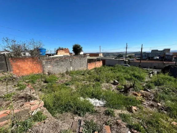 Imagem Lote à Venda no Bairro Santo Antônio – Oportunidade Única de Investimento!