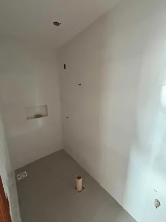 Imagem Casa com 2 dormitórios sendo 2 suítes e 1 vaga de garagem em São José/SC