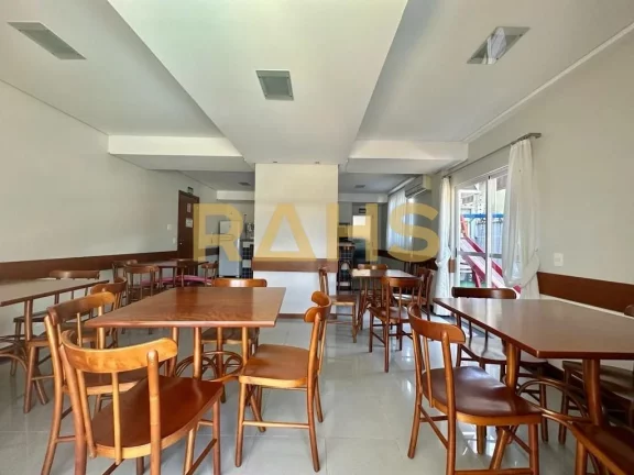 Imagem Apartamento Espaçoso com 1 Suíte + 2 Quartos no Bairro Atiradores, divisa com Anita Garibaldi. Loc...