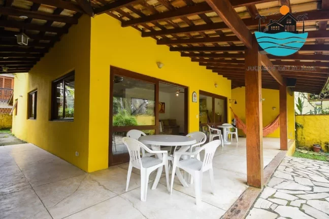 Imagem Casas para Alugar Temporada Juquehy - 600m da praia, 4 dorm. sendo 1 suíte, 1 dorm. no térreo, máx. 10 pessoas | Juquehy Imobiliária