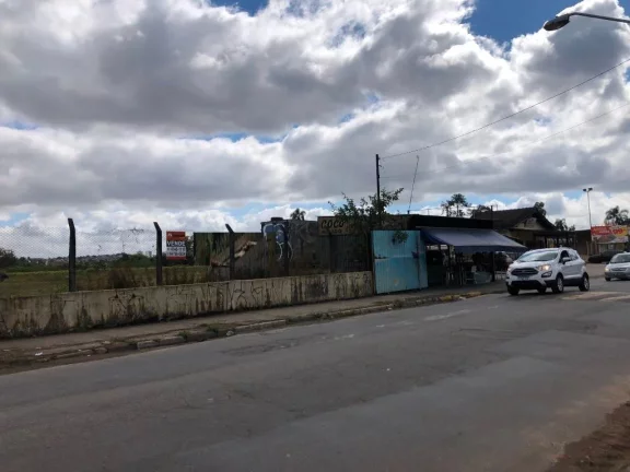 Imagem Área comercial à venda, Parque Santa Rosa, Suzano, com 100 metros de Frente para a Estrada dos Fernandes.
