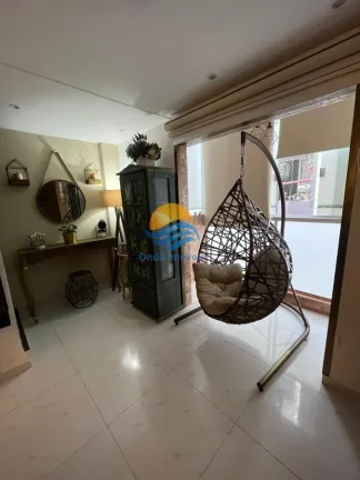 Imagem Linda casa triplex em condomínio em Santos no Marapé