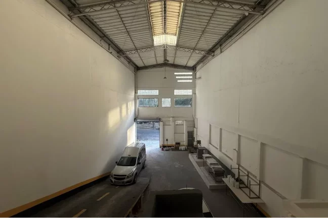 Imagem Galpão versátil com 454 m² na Lapa – Excelente Localização