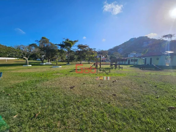 Imagem Casa com 3 dormitórios à venda, 175 m² por R$ 450.000 - Jardim Peró - Cabo Frio/RJ