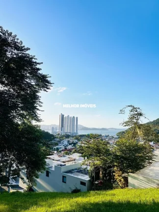 Imagem Terreno á venda com ótima localização em Balneário Camboriú.