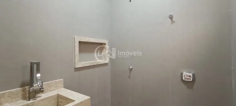 Imagem Imperdível! Casa à venda em Campo Grande-MS, Vila Palmira - 3 quartos, 1 suíte, 1 vaga, 105m²