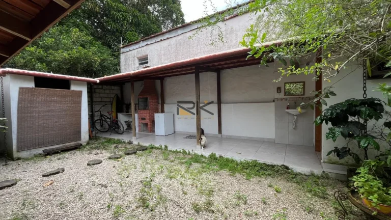 Imagem CASA COM 3 DORMITÓRIOS SENDO 1 SUÍTE,VARANDA,QUINTAL