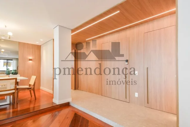 Imagem Apartamento reformado na rua monte Alegre com 3 suítes e 3 vagas, 177m²
