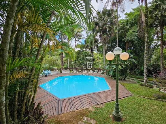 Imagem Casa à venda, 273 m² por R$ 1.950.000,00 - Fazenda Boa Fé - Teresópolis/RJ