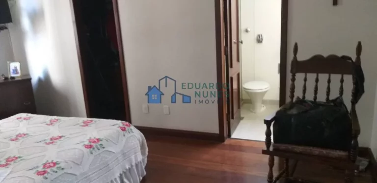 Imagem APARTAMENTO COM 193 M², 04 QUARTOS NO LOURDES.