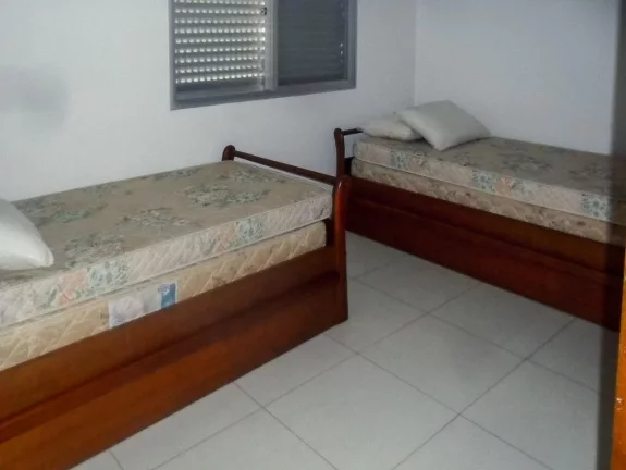 Imagem Apartamento com 3 dormitórios à venda, 130 m² por R$ 360.000,00 - Enseada - Guarujá/SP