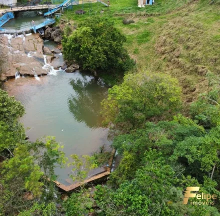 Imagem IMÓVEL RURAL, LOCAL ÓTIMO PARA POUSADA EM GUARAPARI.