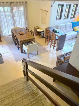 Imagem Casa com 3 dormitórios sendo1 suíte piscina e 2 vagas - Praia de Taquaras, Balneário Camboriú/SC