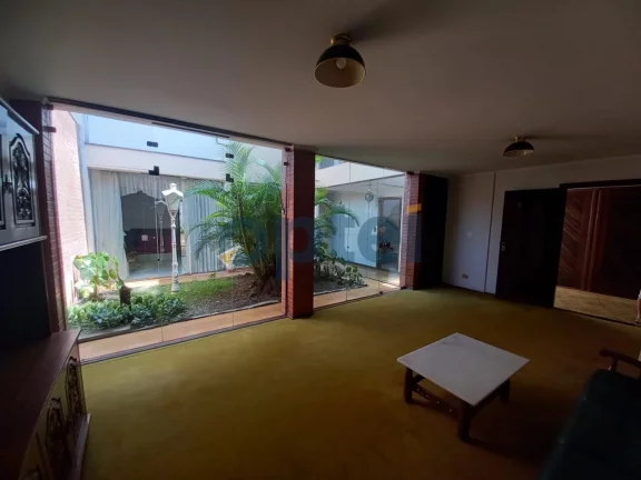 Imagem ÓTIMO SOBRADO DE 350 M², COM 04 DORMITÓRIOS, SENDO DUAS SUITES, COM 04 VAGAS NO BAIRRO ANCHIETA,SÃO BERNARDO DO CAMPO
