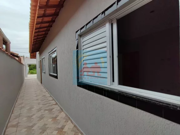 Imagem Casa no Loty em Itanhaém, com piscina 359.900,00