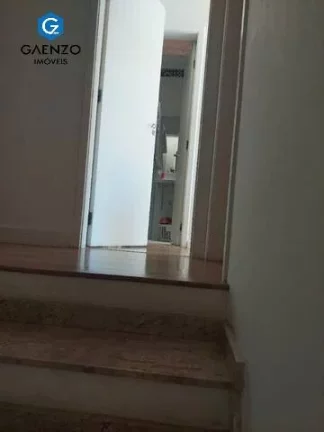 Imagem 3 dorm um deles uma suíte com closet, outrosend um homeoffice, 4 banheiros sendo um lavabo e d empr...