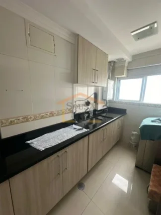 Imagem Apartamento originalmente com 4 dormitórios, estando com 3 dormitórios, sendo 1 suíte, rico em ar...