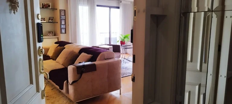 Imagem Apartamento 227 M², 1 por andar, 4Q, 4 Suítes, 5 Banheiros, 4 Vagas, Depósito, Closet, Hidro, 2 Salas, Academia, Sauna, Quadra, Salão de festa e jogos