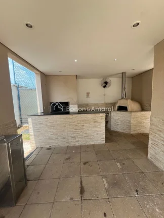 Imagem Excelente apartamento de 2 dormitórios, totalmente mobiliado e todo reformado, com móveis em todos...