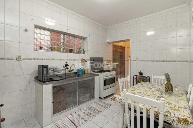 Imagem Casa Campo Belo - 250M², 3 Dorms, 1 Suíte, 1 Vaga, Dependência Completa de Serviço, Jardim.