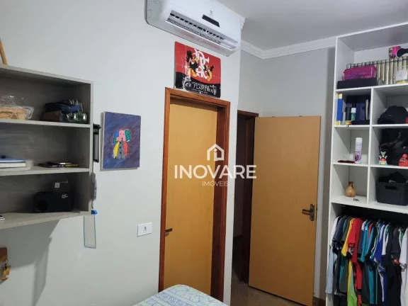 Imagem Casa com 3 dormitórios à venda por R$ 650.000,00 - Setor Bela Vista - Itumbiara/GO