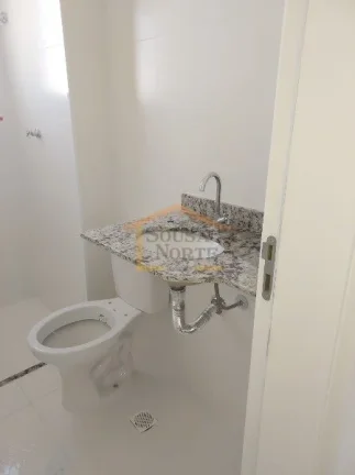 Imagem Apartamento novo, com 2 dormitórios, 1 banheiro, 1 vaga de garagem e 51m² de área útil. Os cômo...