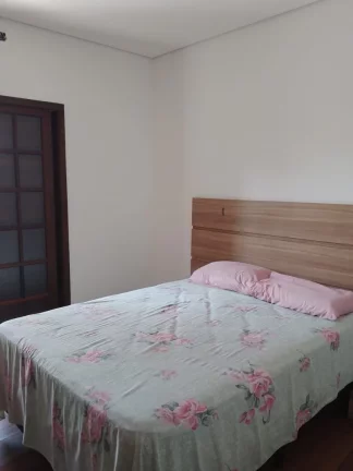 Imagem Casa com 3 dormitórios, 168 m² - venda por R$ 1.000.000,00 ou aluguel por R$ 5.700,00/mês - Vila Odete - Poá/SP