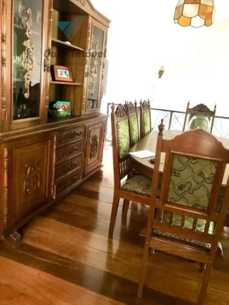 Imagem Oportunidade única: Casa de luxo na Ribeirânia, Ribeirão Preto-SP, Zona Leste! 4 quartos, 4 suítes, 2 salas, 5 banheiros, 4 vagas, 437,50m². Quer Imóvel Negócios Imobiliários.