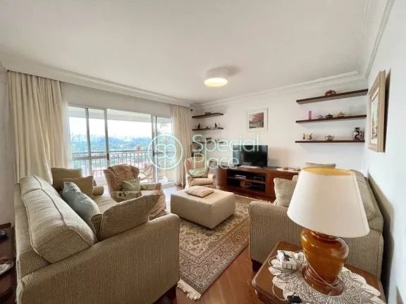 Imagem Apartamento com 261m² na Vila Nova Conceição. Living bem amplo e iluminado para dois ambientes, v...