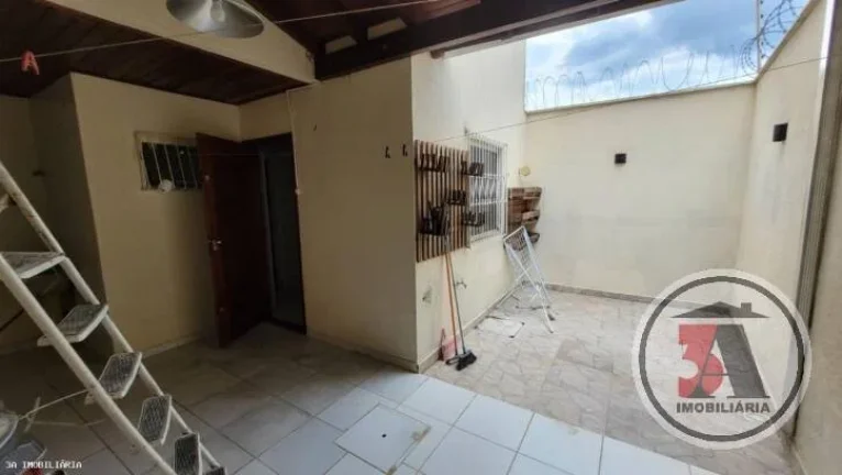 Imagem Sobrado 3/4 Condominio Regina