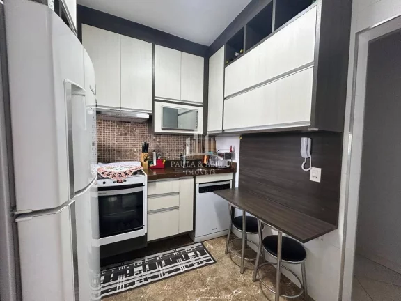 Imagem Apto maravilhoso com 3 dorm. 1 suite e com móveis planejado
