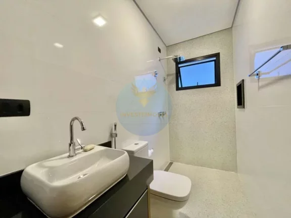 Imagem Casa em Condomínio a Venda no bairro Granja Viana - Cotia, SP