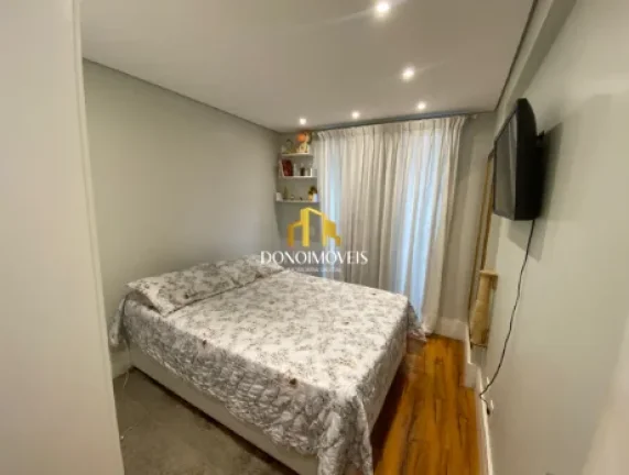 Imagem Apartamento com 03 dormitórios, todos suítes com sacada equipada com tela, vidro e blackout. Possu...