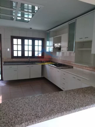 Imagem Sobrado-Alto-Padrao-para-Venda-em-Parque-Sao-Vicente-Maua-SP