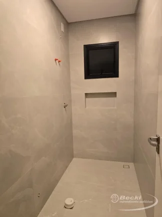 Imagem Casa Alto Padrão Geminada no bairro América - Joinville