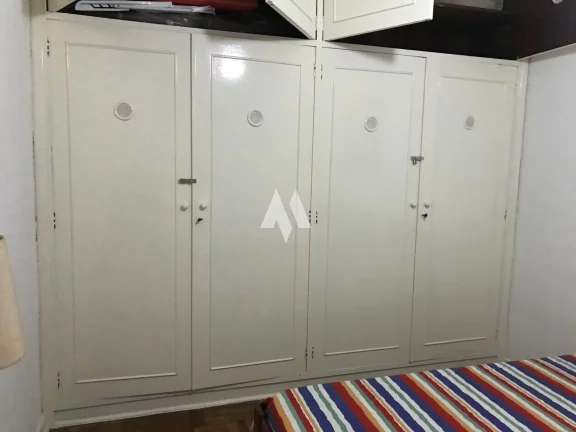 Imagem Apartamento 3 quartos mobiliado a 1 quadra da praia no coração do Gonzaga!
