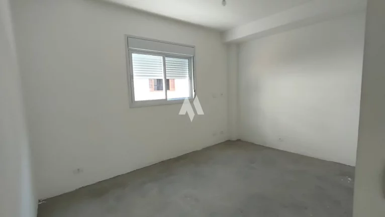 Imagem Casas Sobrepostas Duplex à Venda com 3 Suítes, Piscina e Churrasqueira no Embaré em Santos/SP