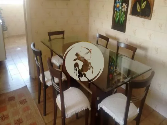 Imagem BEM LOCALIZADO, GARAGEM AMPLA, COBERTA